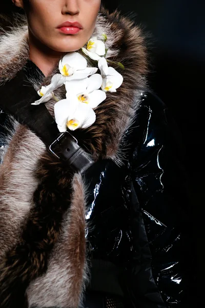 Look 67